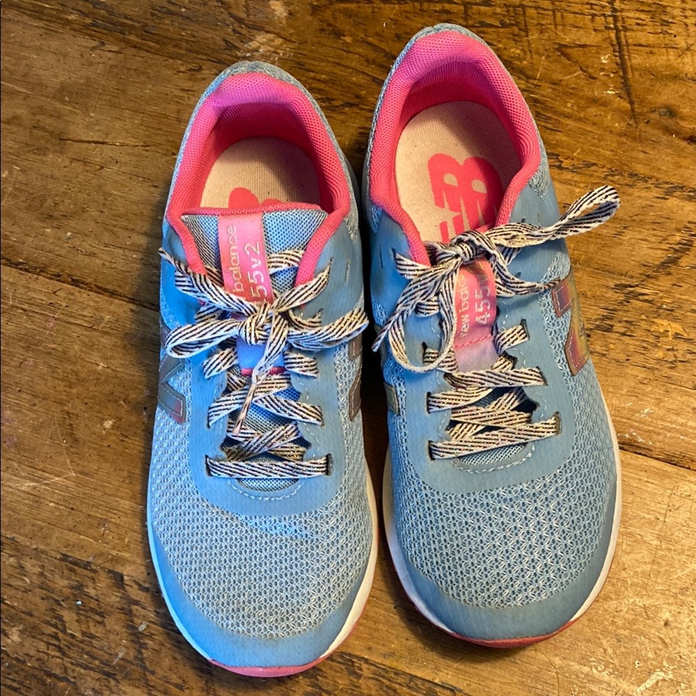 New Balance Girl’s 455 V2 Running Blue and Pink Athletic Shoes Size 4